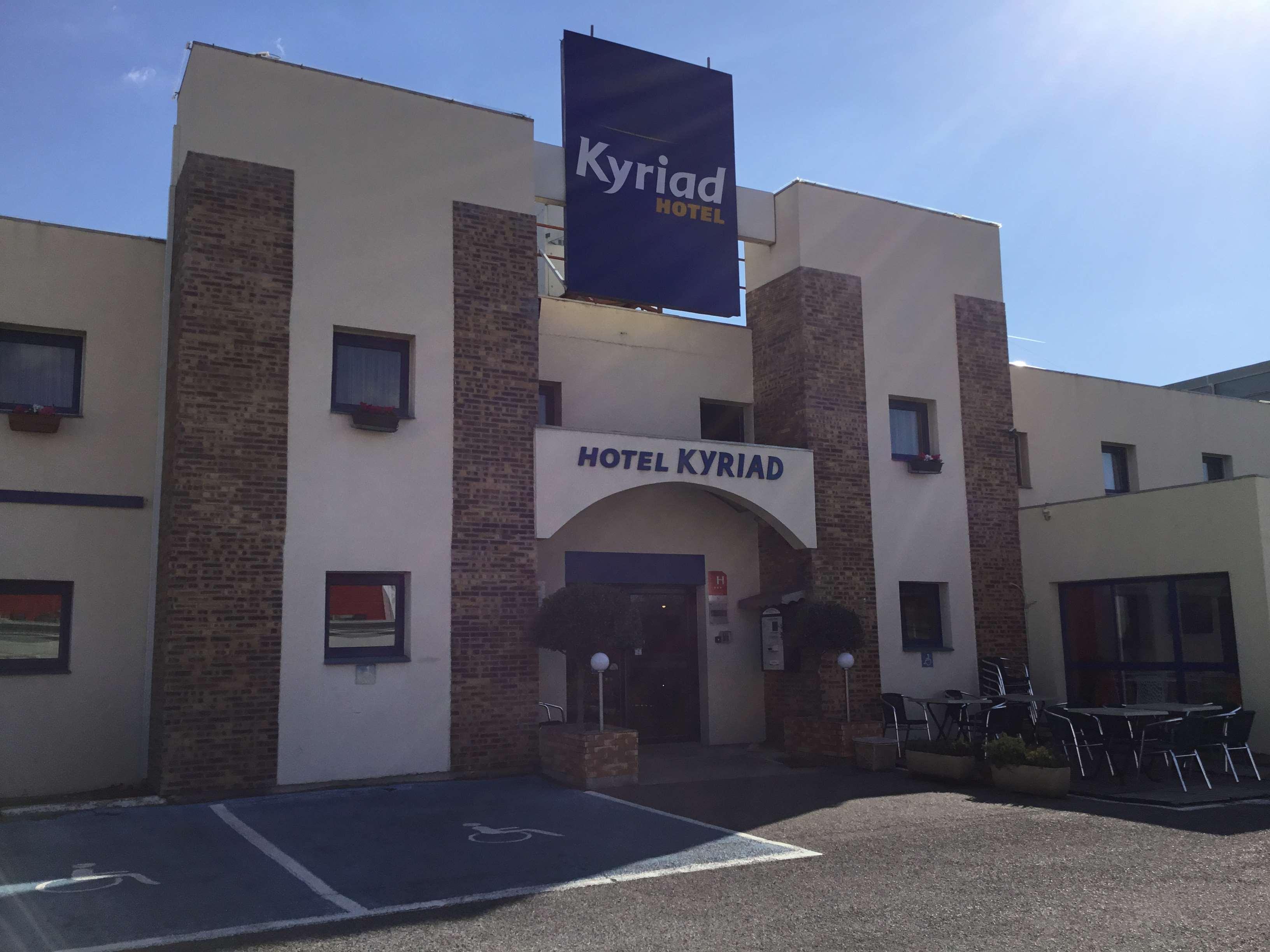 Kyriad Direct Arles Zewnętrze zdjęcie