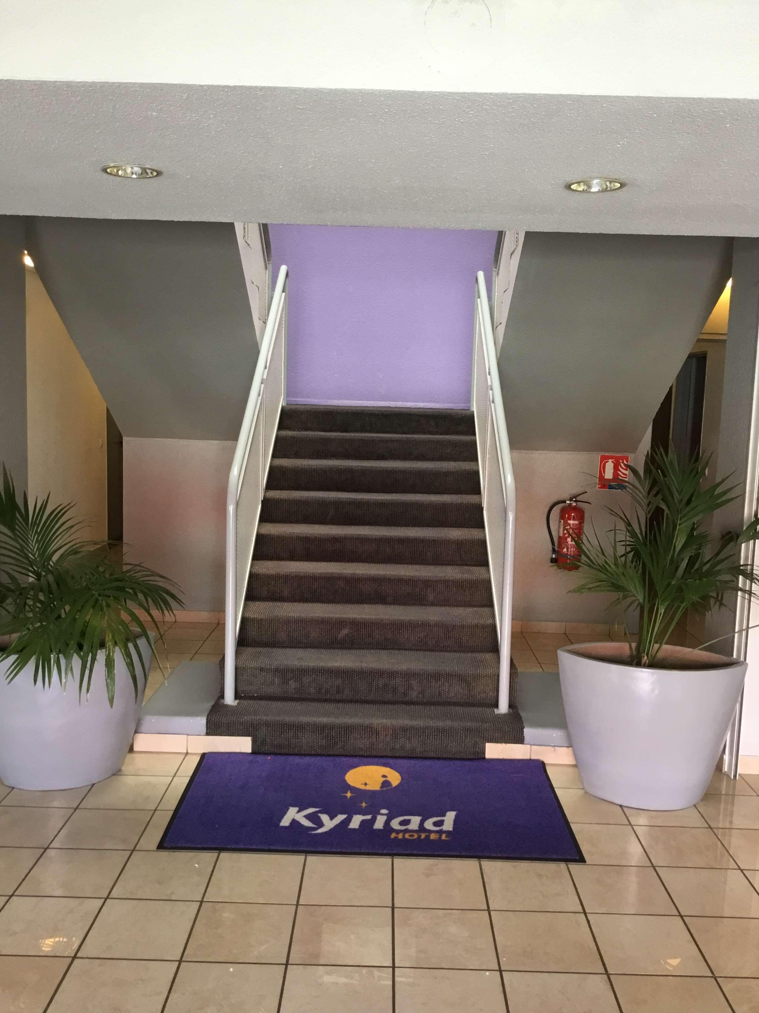 Kyriad Direct Arles Zewnętrze zdjęcie